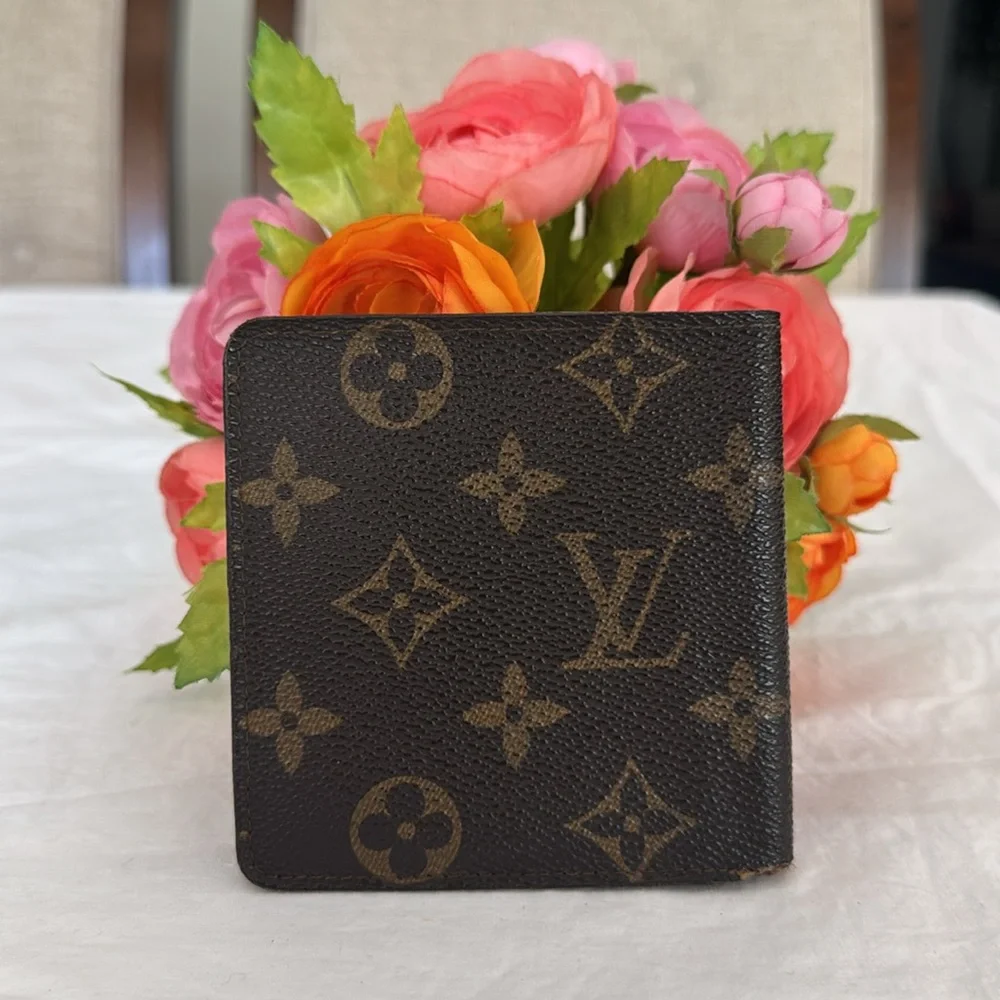 Authentic Louis Vuitton Brown and Tan Monogram Wallet